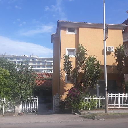 Astakos Apartments Budva Luaran gambar