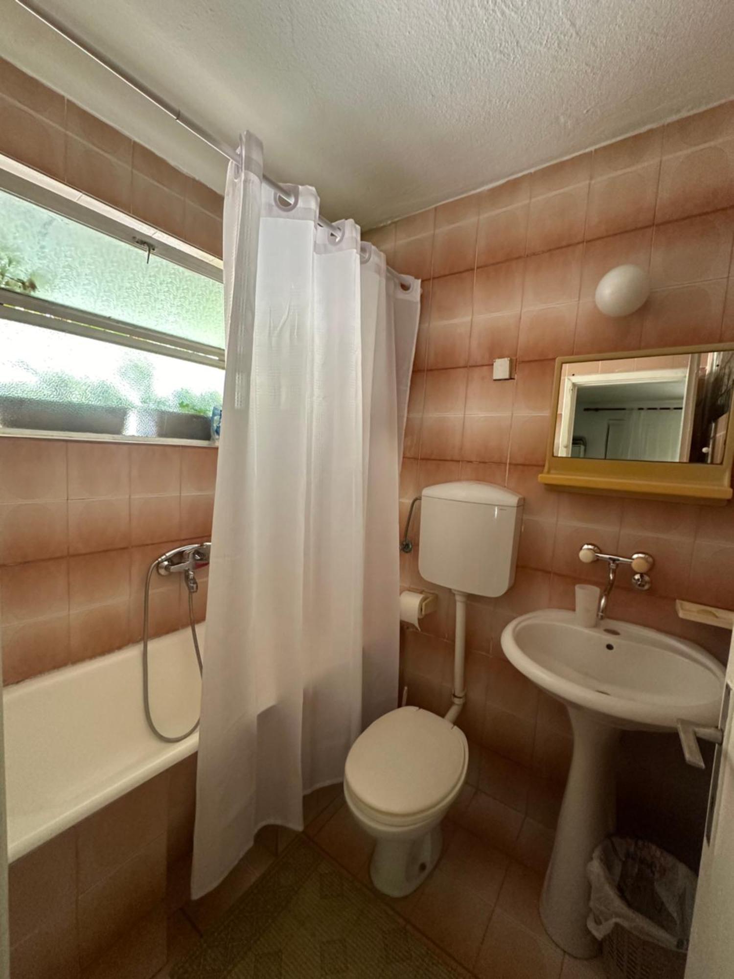Astakos Apartments Budva Luaran gambar