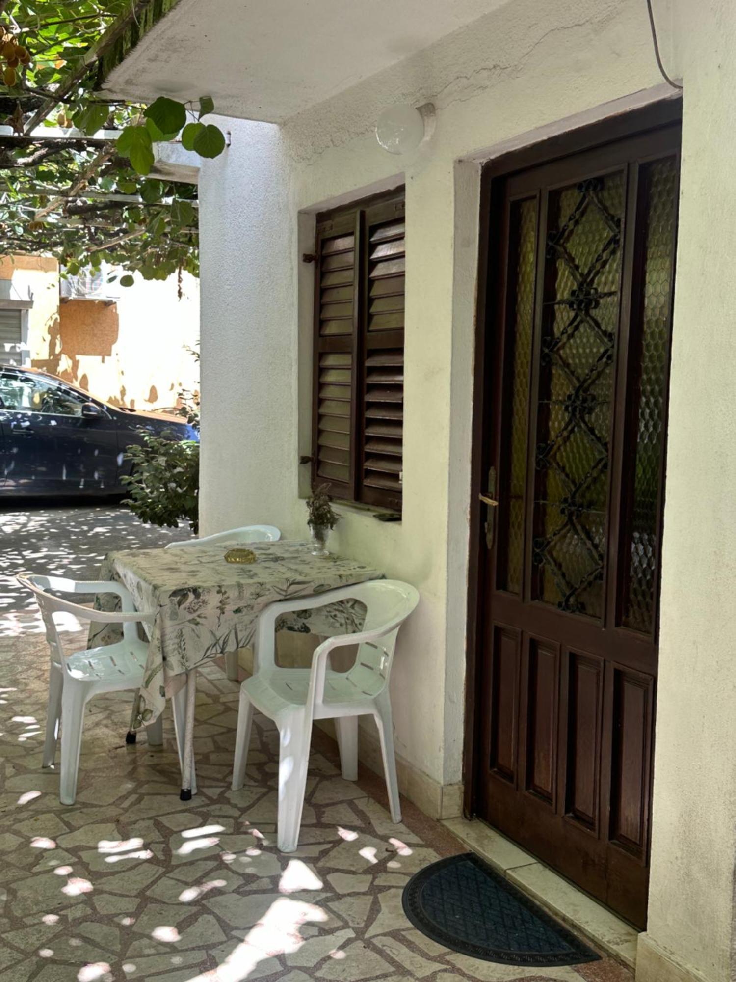 Astakos Apartments Budva Luaran gambar