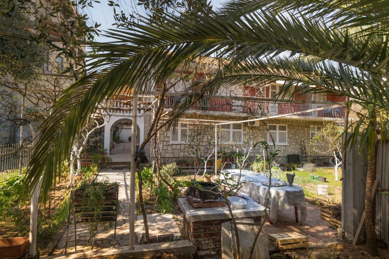 Astakos Apartments Budva Luaran gambar